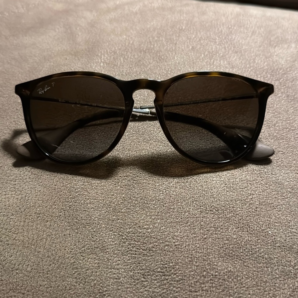 Women’s Ray-Ban Sunglasses RB4171 Erika Classic